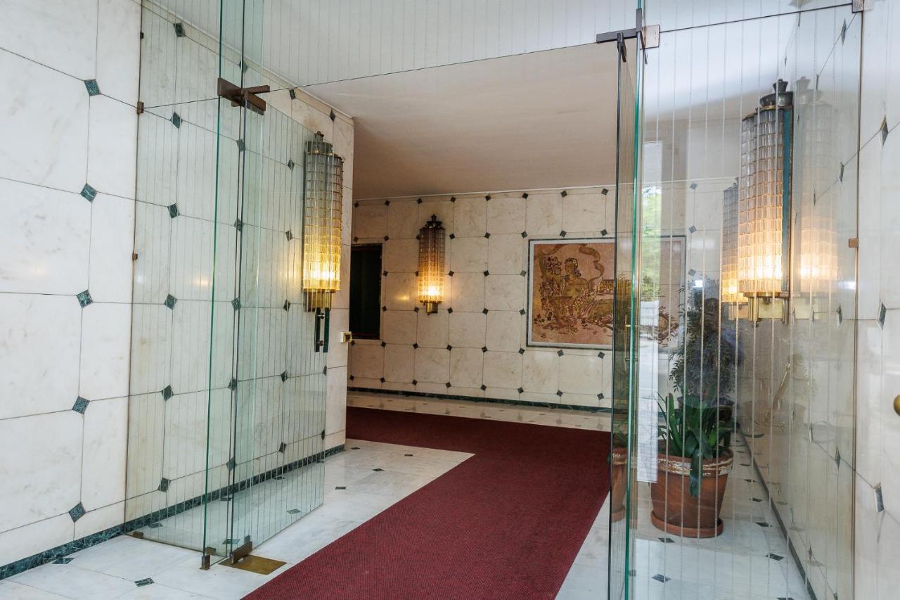 Snt Apartment - City Center 贝尔加莫 外观 照片